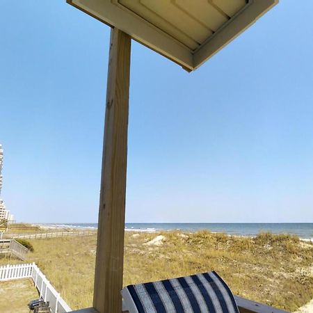 Beachmaster Unit 107 In Cherry Grove Is An Oceanfront Condo 默特尔比奇 外观 照片