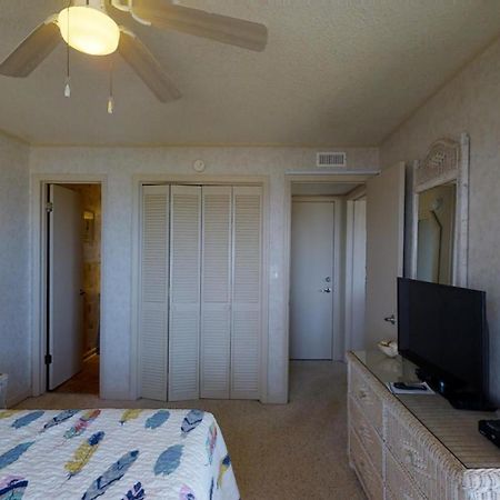 Beachmaster Unit 107 In Cherry Grove Is An Oceanfront Condo 默特尔比奇 外观 照片